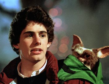 After surviving two 'Gremlins' attacks, Zach Galligan comes to Virginia Beach's "Blood at the Beach" Convention.